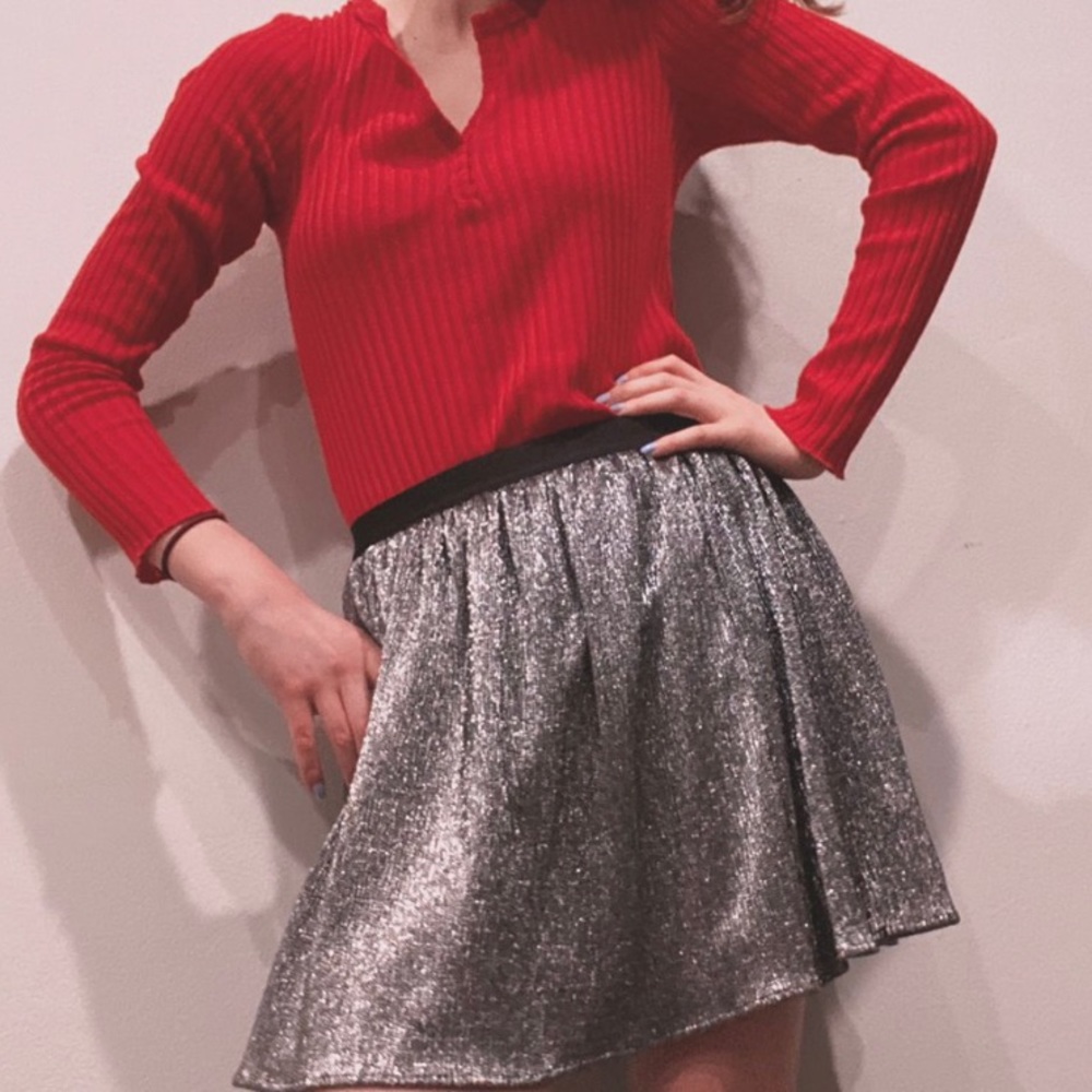 NWT shimmery silver skirt!